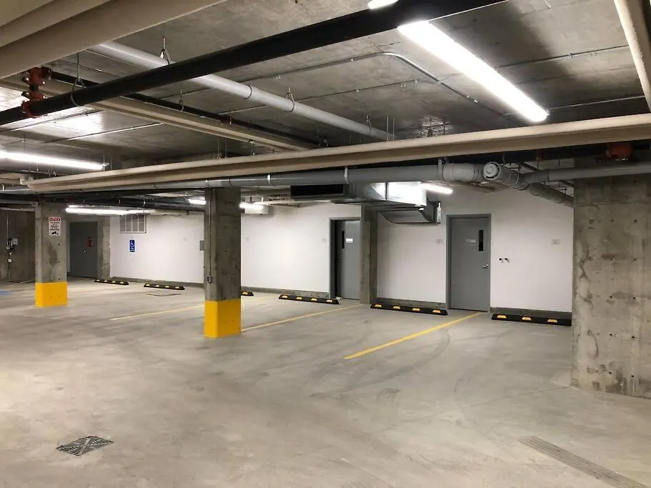 Apartment Exotic,Lush,Rainforest,Cr,Suite,King,U/G,Wifi Edmonton