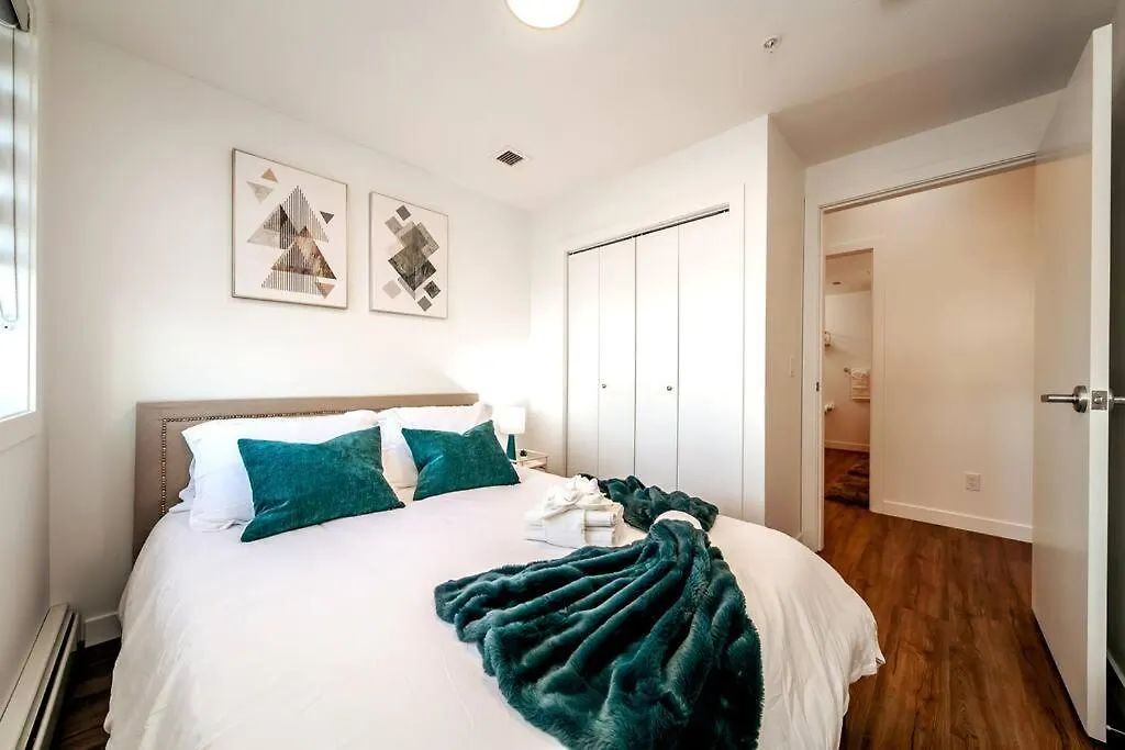 Exotic,Lush,Rainforest,Cr,Suite,King,U/G,Wifi Edmonton Appartement